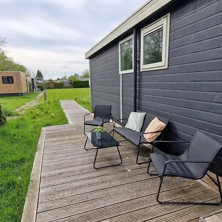 Chalet Aan Het Water Met Airco